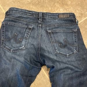 Designer AG Jeans size 26, super skinny. These are super soft and stylish!!!